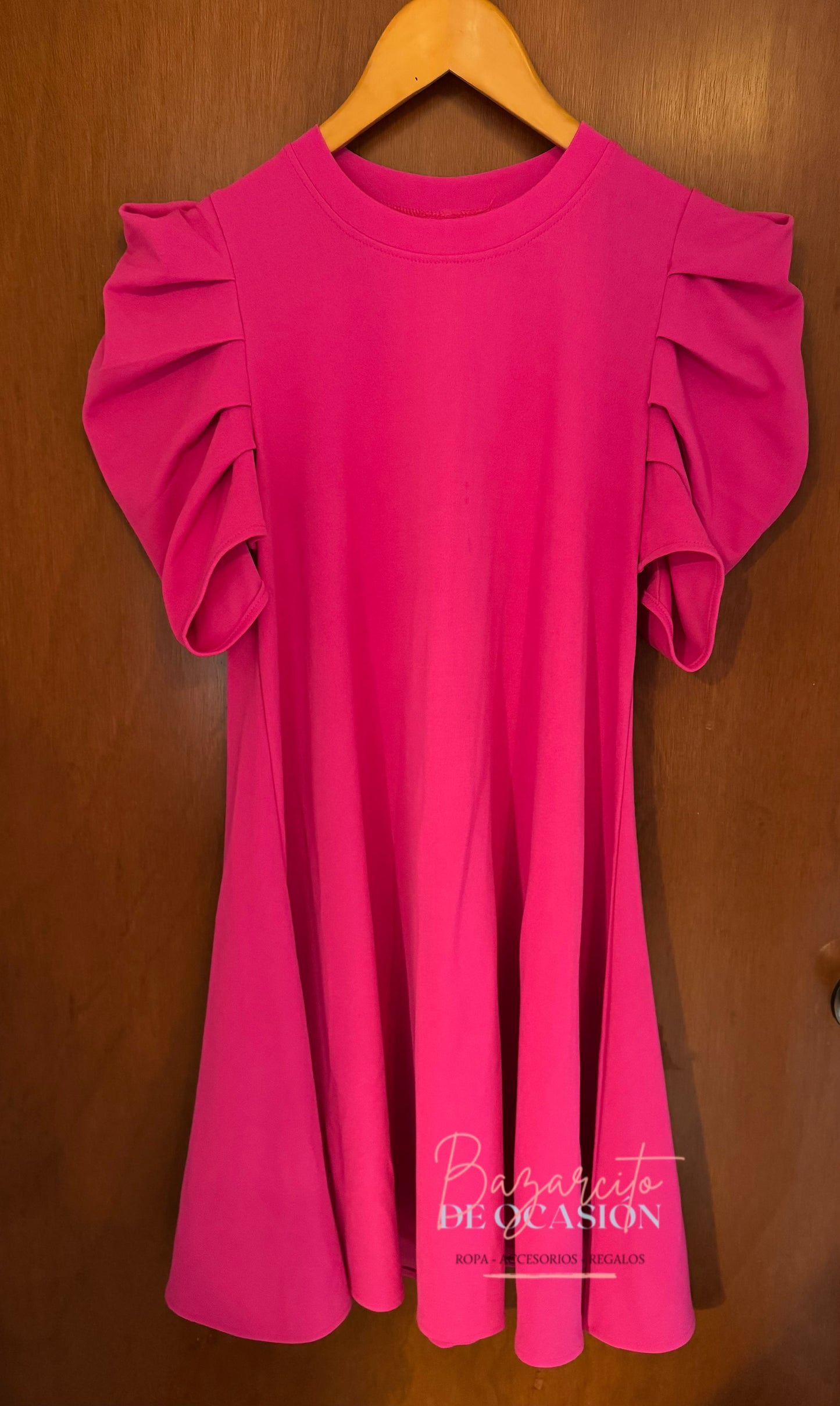 Vestido Este no trae talla pero lo veo pequeño