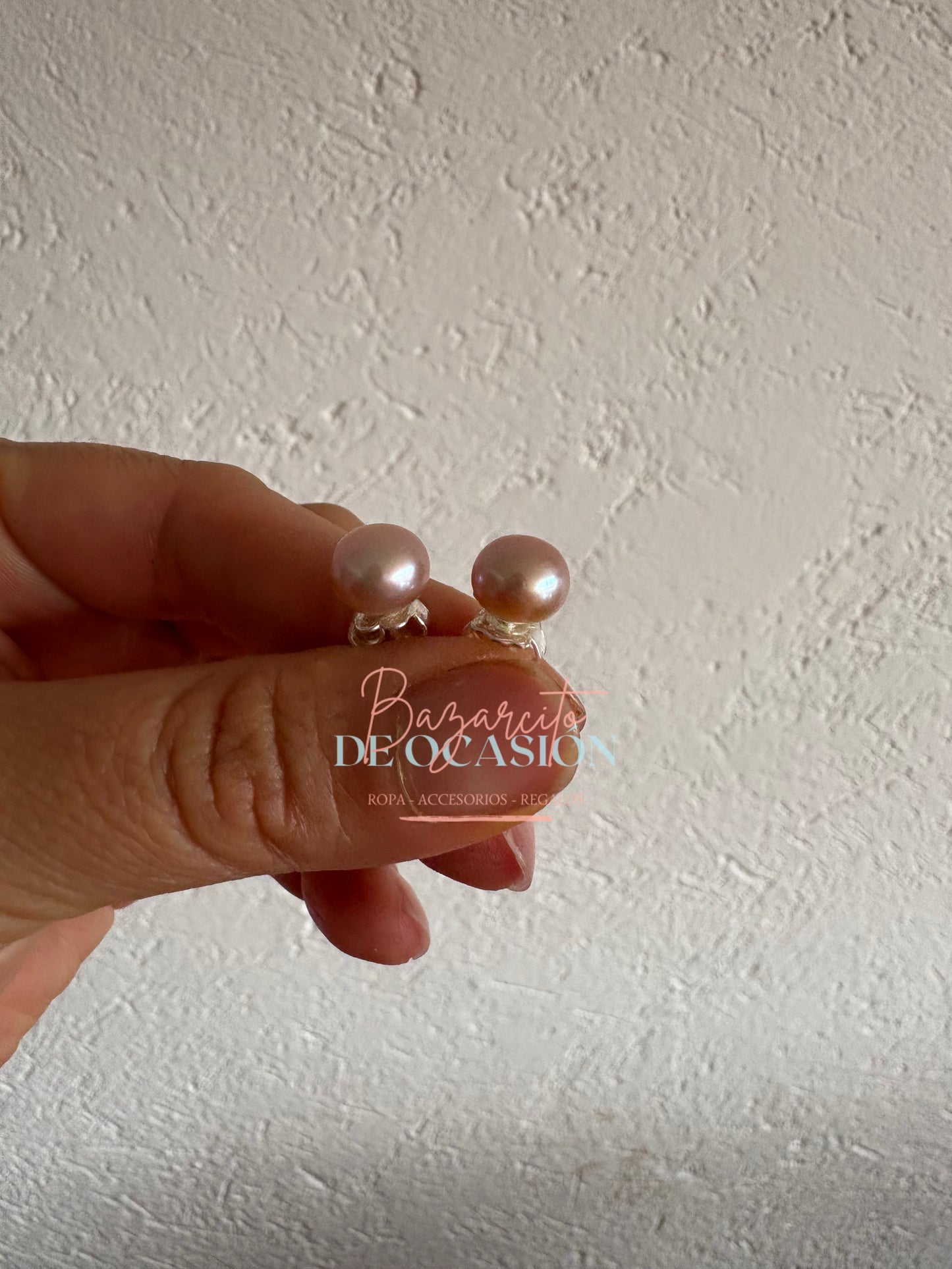 Aretes Tous