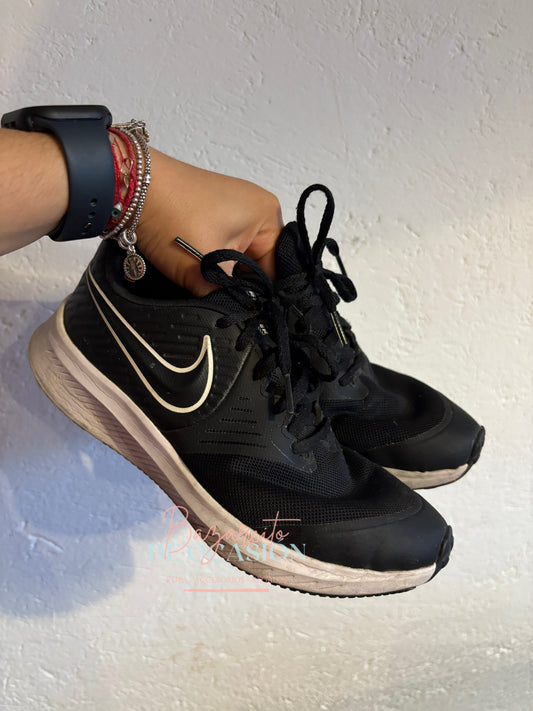 Tenis NIKE